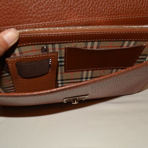 BURBERRY london clutches brown leather - Picture 9 of 16